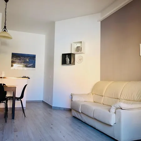 Aria D'abete, Apartamento Sirolo